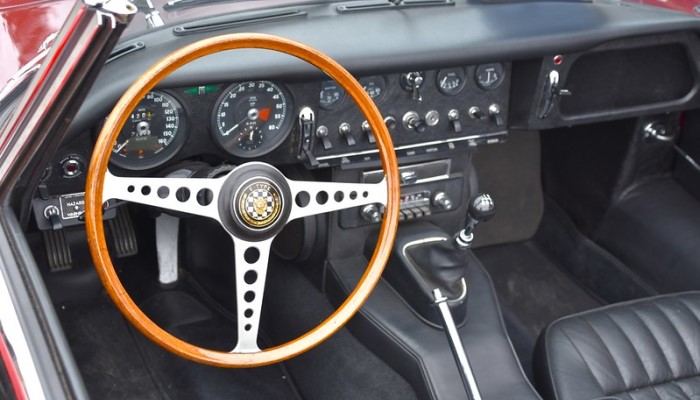 1961 Jaguar E Type Interior