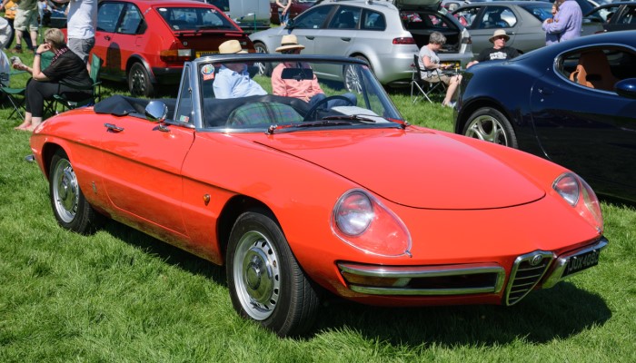 Alfa Romeo Spider 1600 Duetto