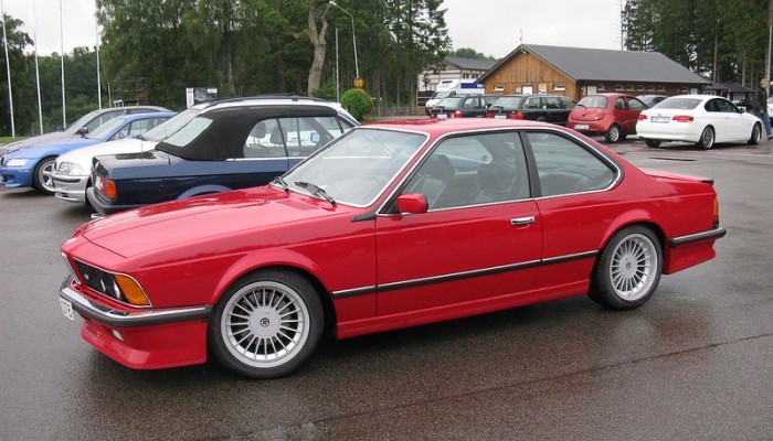 BMW M635CSi M6 E24 Red