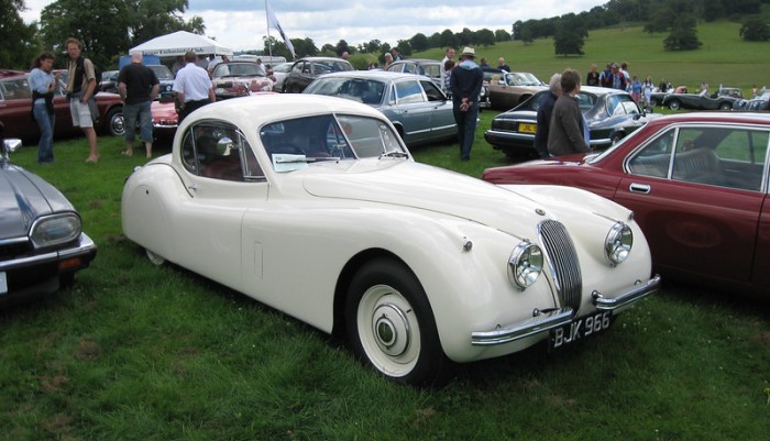 Jaguar XK120 FHC