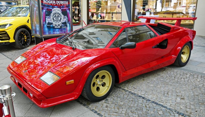 Lamborghini Countach LP500QV