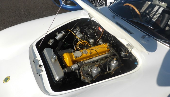 Lotus Elite Type 14 Engine