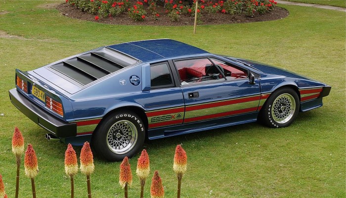 Lotus Esprit Turbo (S2, S3)