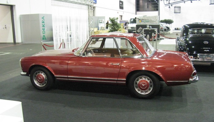 Mercedes-Benz 230 SL Pagoda