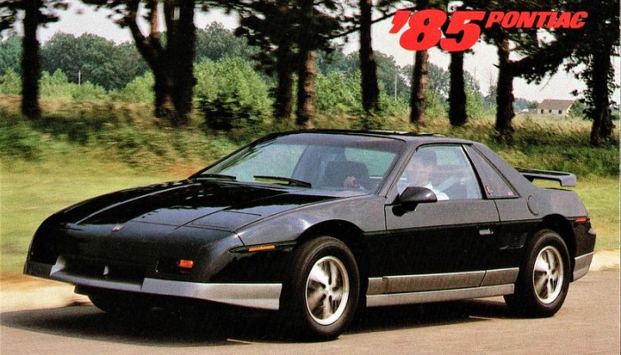 Pontiac Fiero GT
