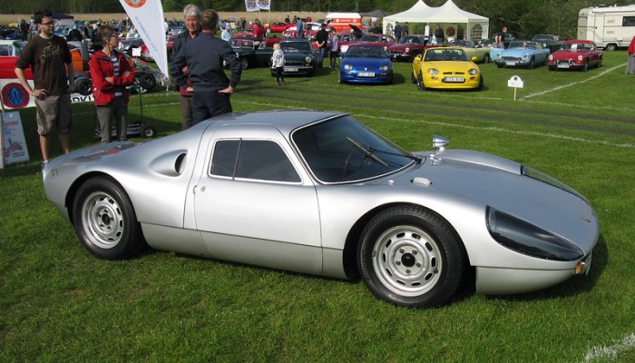 Porsche 904